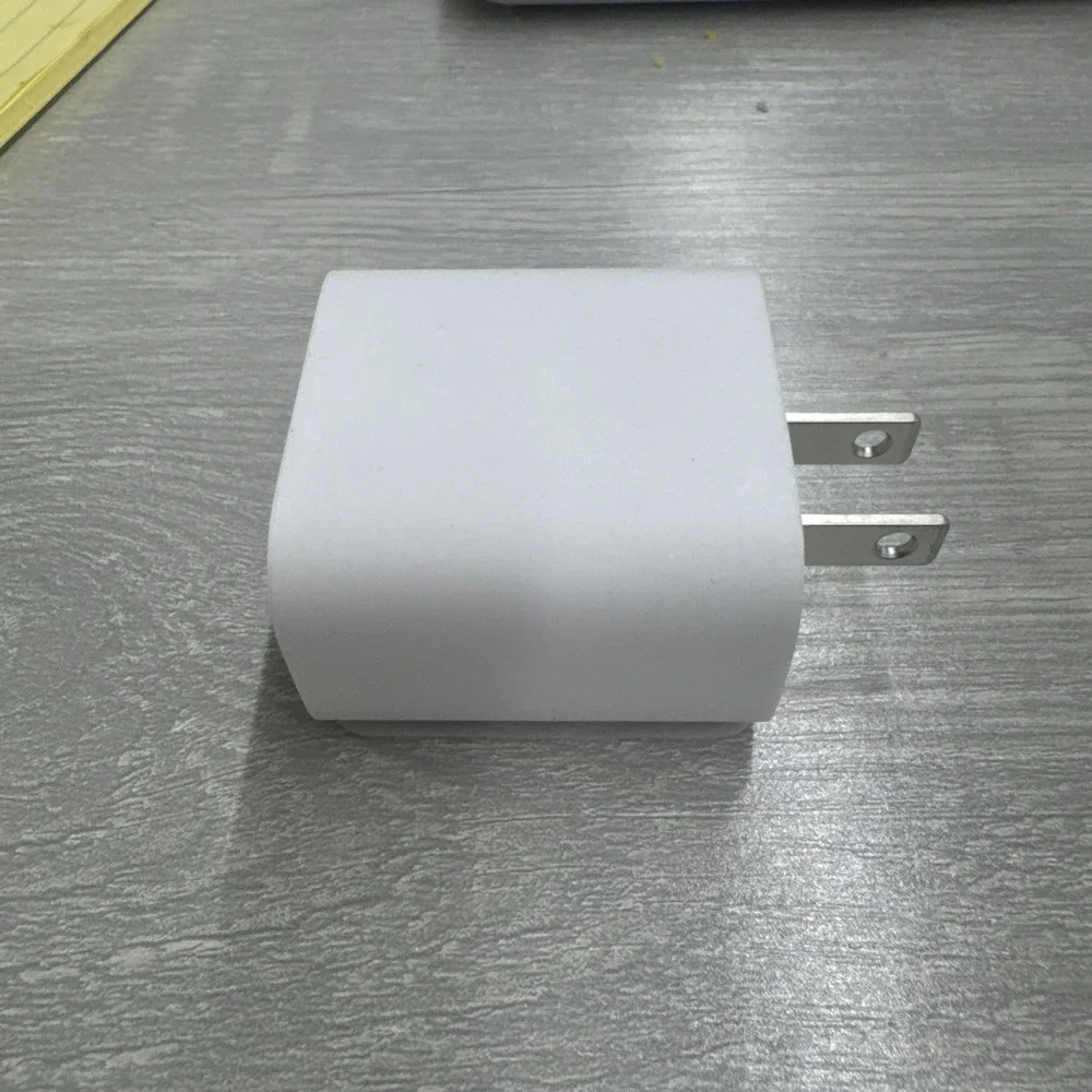 Apple Genuine OEM 20W Charger USB-C Power Adapter iPad iPhone 12/13/ 14/15 Pro